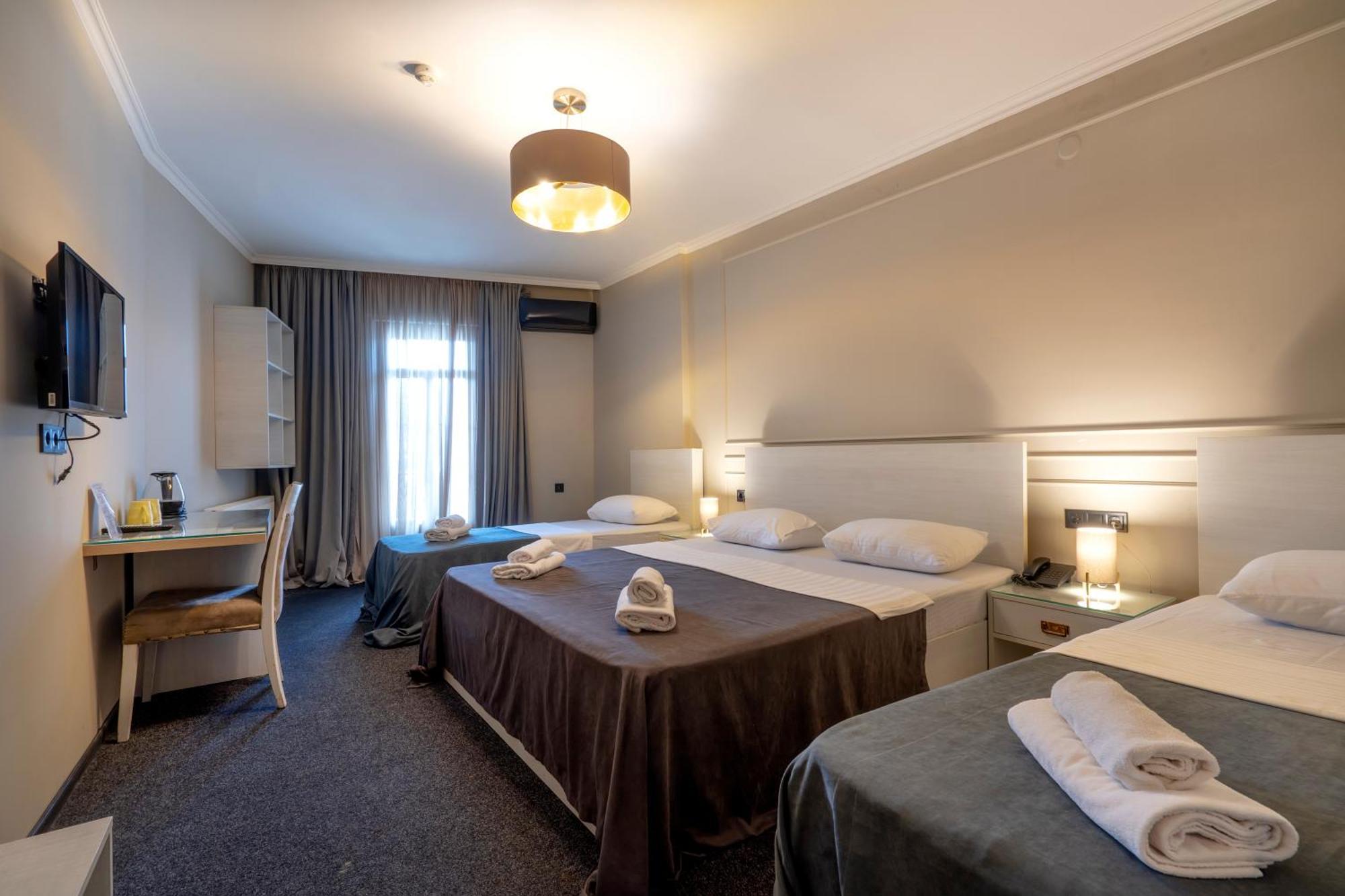 Hotel Piazza Tbilisi Pokoj fotografie